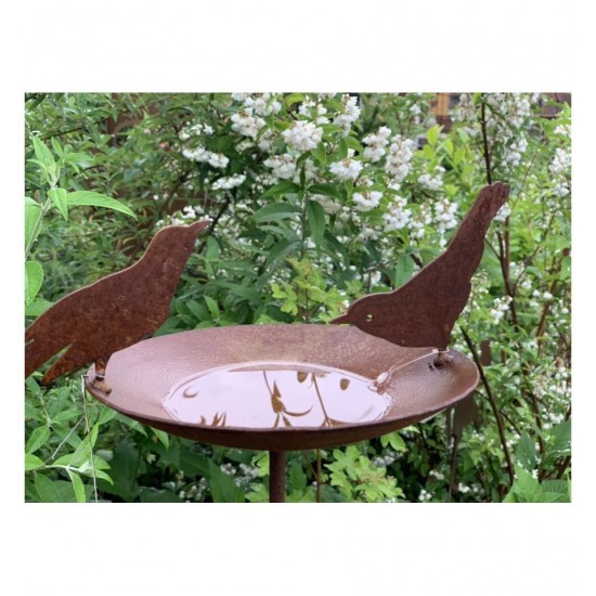 Vogeltränke Metall Vogeltränke Gartenstecker mit 2 Vögeln - 140 cm hoch 

Vogeltränke abnehmbar
Breite 30 cm
Tiefe 20 cm
Hö