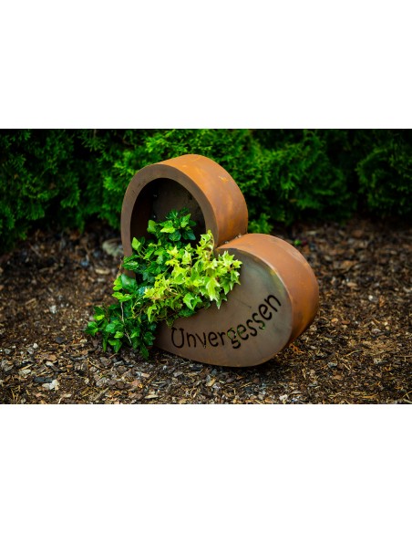 Edelrost Herz zum Bepflanzen mit Aufschrift - Unvergessen Edelrost Herz zum Bepflanzen mit Aufschrift - Unvergessen