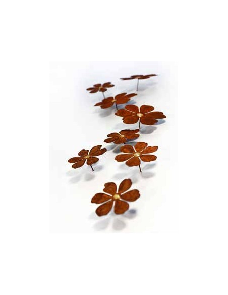 Start Blütentraum Blüte mit Goldpunkt an Nagel - 15 cm Durchmesser Durchmesser: 15 cm Start Blütentraum Blüte mit Goldpunkt an Nagel - 15 cm Durchmesser Durchmesser: 15 cm