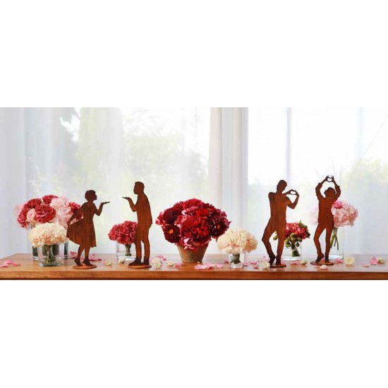 Start Kleine Mila mit Kusshand auf Platte, Höhe 26 cm Kleine Mila mit Kusshand auf Platte