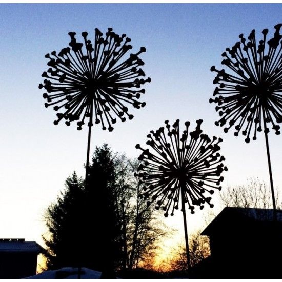 Gartenstecker Allium Gartenstecker 2er Set - 30 cm + 40 cm Ø Gartenstecker Blume "Allium" 30 cm Durchmesser

Diese Gartendeko 