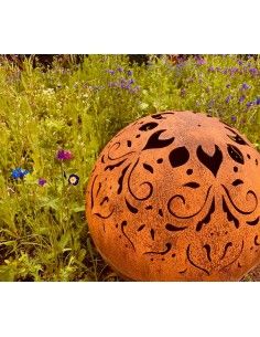 Edelrost Deko Kugel "Mandala", Durchmesser 50cm Deko mit Blechkugeln im Garten 2
