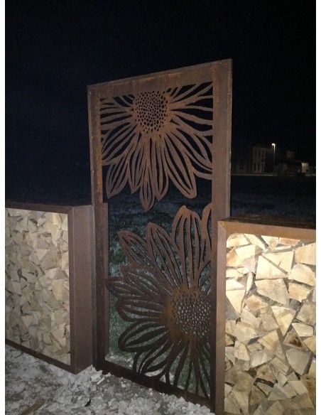 Blumen Sichtschutzwände Paravent Gerbera offen 200 cm hoch 



ausgefallener 2 m hoher Sichtschutz mit Gerbera Blumenmotiv
