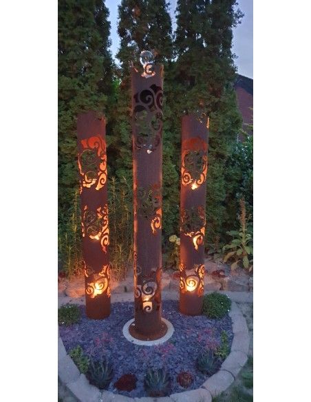 Skulpturen - Rostsäulen und Stelen  Windlichtsäule - Venezia - groß Höhe 190cm - Rostsäule rund Höhe: 190cm
Durchmesser: 20cm
