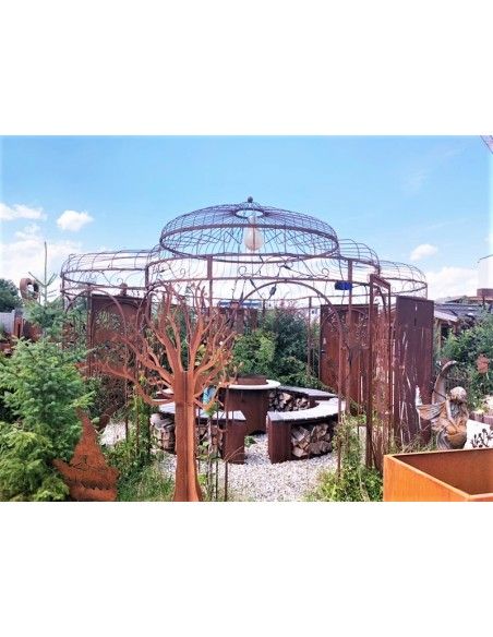 Pavillon XXL mit Rankhilfen Dieser große Gartenpavillon aus Metall misst stolze 5,5 Meter im Durchmesser, an