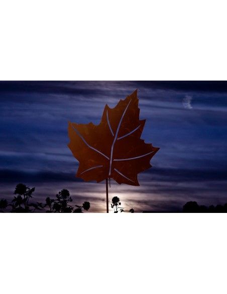 Gartenstecker aus Metall mit Ahornblatt - Gesamthöhe 41 cm