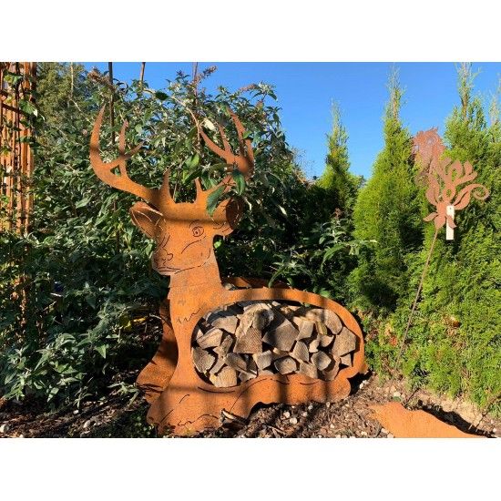 Kaminholzregale und Herzen Edelrost Holzregal liegender Hirsch groß, Höhe 96 cm, Breite 121 cm Edelrost Holzregal liegender Hirs