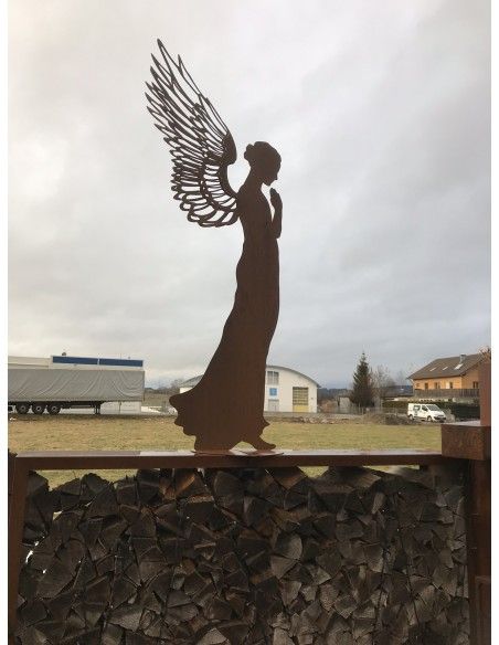 Rost Engelfiguren groß ab 100 cm für den Garten  Engel Santine 200 cm XXL Höhe 2 Meter
Breite ca. 80 cm
Engel ca. 160 cm zzgl.