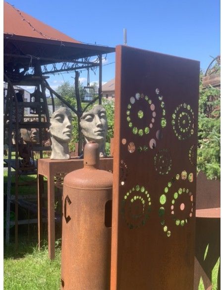 Sichtschutz zum Stecken kleine Sichtschutzwand - Kreise - zum Stecken 140 cm hoch 

Höhe 140 cm
Breite 35 cm (Gesamtbreite 57