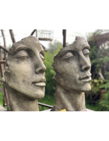 Steinfiguren Steinguss Kunstobjekt: Gesicht - FRAU - Höhe 50 cm 
Breite 25 cm
Höhe 50 cm
Tiefe 17 cm
Gewicht 15 kg
 Steinfiguren Steinguss Kunstobjekt: Gesicht - FRAU - Höhe 50 cm 
Breite 25 cm
Höhe 50 cm
Tiefe 17 cm
Gewicht 15 kg