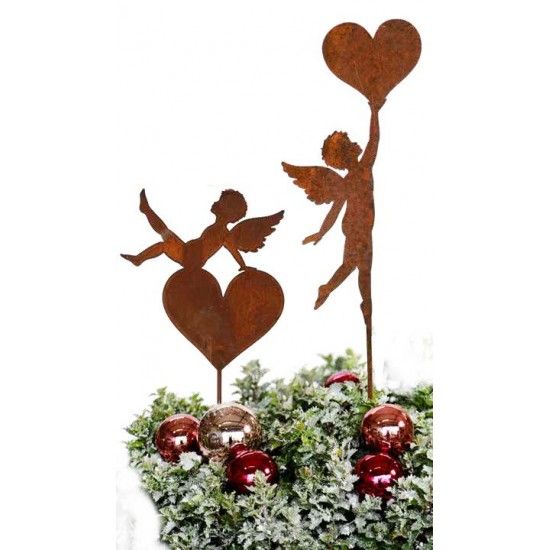 Putten Engel und Engelskinder (Putto) Engelsputte auf Herz sitzend als Gartenstecker 16 cm hoch 
Höhe 16 cm
Breite 15 cm
zzgl