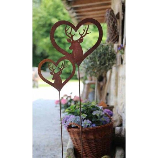 Gartenstecker Hirsch im Herz - Höhe 35 cm - Stab ca. 100 cm - groß 
Großer Deko Hirsch im Herz als Gartenstecker 
Höhe 3