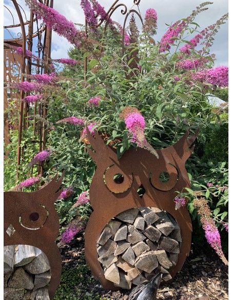 Deko Eulen Gartendeko Holzregal Eule klein -  Höhe 71,5 cm Die Edelrost Eule eignet sich perfekt zum Verstauen von Holzscheitel.