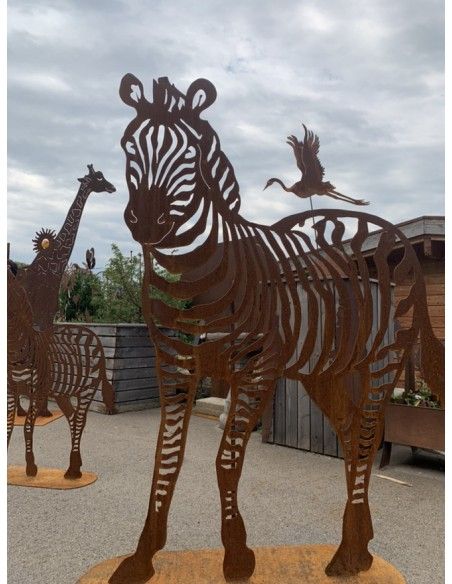 Afrika Edelrost Zebra XXL 150 cm hoch - Metall Gartenfigur Afrika 
Zebra in XXL Version für einen großen Garten der Blickfang!
