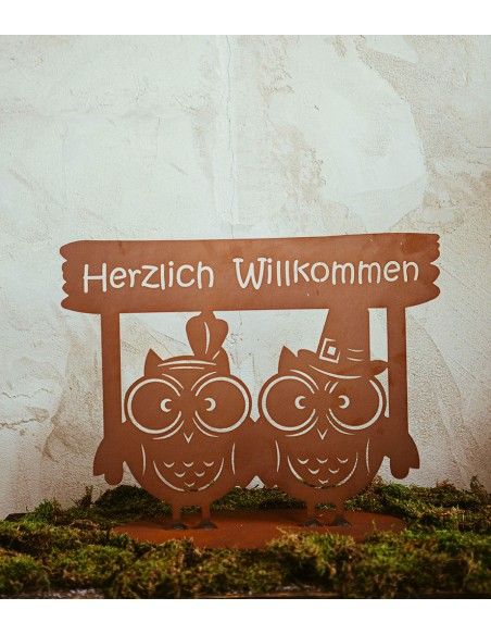 Deko Eulenpaar aus Metall mit Aufschrift - Herzlich Willkommen - Breite 51 cm Deko Eulenpaar aus Metall mit Aufschrift - Herzlich Willkommen - Breite 51 cm