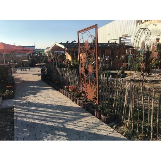 Sichtschutzwände und Paravents Anemonenparavent mit Umrandung Höhe 200 cm - Breite 100 cm 
Ausgefallener 2 m hoher Sichtschutz 