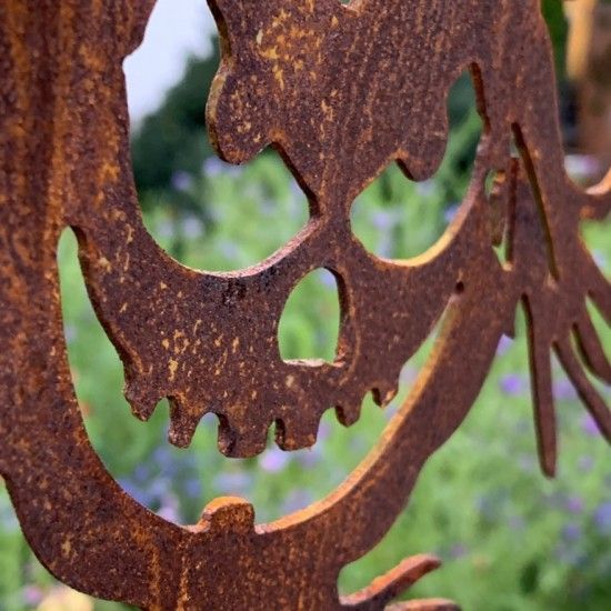 Herbstdeko Gartenstecker Vogelscheuche 60 cm + Stab 120 cm Gartenstecker für den Herbst mit Vogelscheuche aus Metall

Diese fi