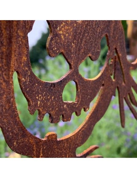 Herbstdeko Gartenstecker Vogelscheuche 60 cm + Stab 120 cm Gartenstecker für den Herbst mit Vogelscheuche aus Metall

Diese fi