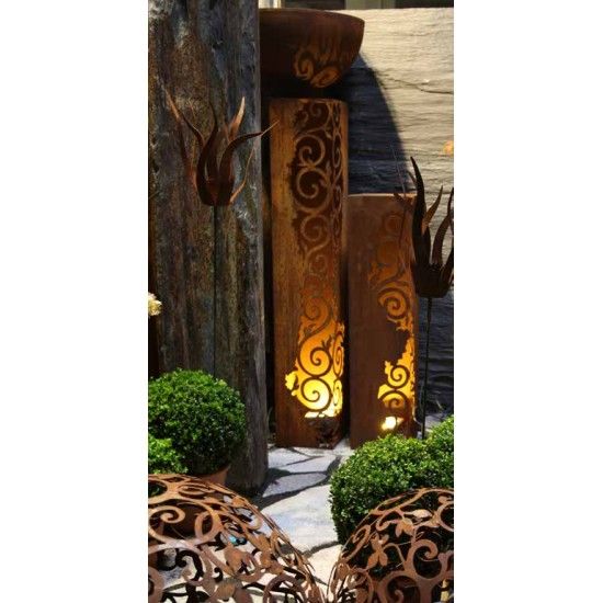 Rechteckige Säulen Rost Säule Venezia 1 m hoch 33,5 x 33,5 cm 
sehr edle und stilvolle Rost Säule, rechteckig
1 m hoch, 33,5 x