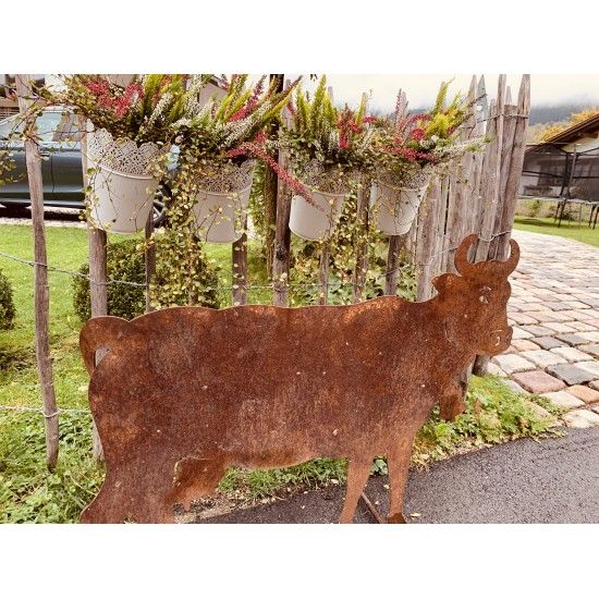 Allgäu Deko Edelrost Kuh groß  80 x 58 cm auf Stangen Original Allgäuer Rostkuh Breite 80 cm
Höhe 58 cm
Mit Metallrohr als Sta