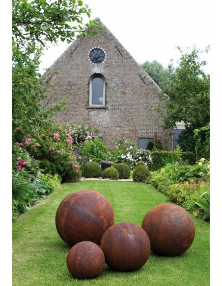 Sommer Kugel Edelrost 30 cm Durchmesser - Gartendeko Kugel modern 
geschlossene Edelrost Deko Kugel mit 30 cm Durchmesser
Mate