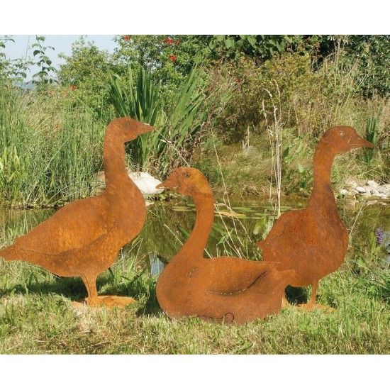 Enten und Gänse Deko Gans Metall - stehend von Vorne 60 cm hoch Höhe 60 cm,
auf Bodenplatte