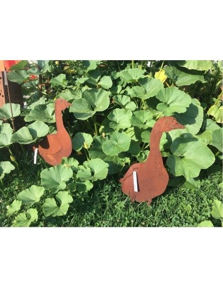 Frühlingsdeko Deko Gans Gartenfigur Metall - stehend seitlich Höhe 60 cm,
auf Bodenplatte
