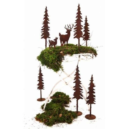 rostige Deko Hirsche und Rehe kleines Kitz auf Platte 18 cm hoch - nach hinten schauend 
Höhe 18cm
Breite 12cm