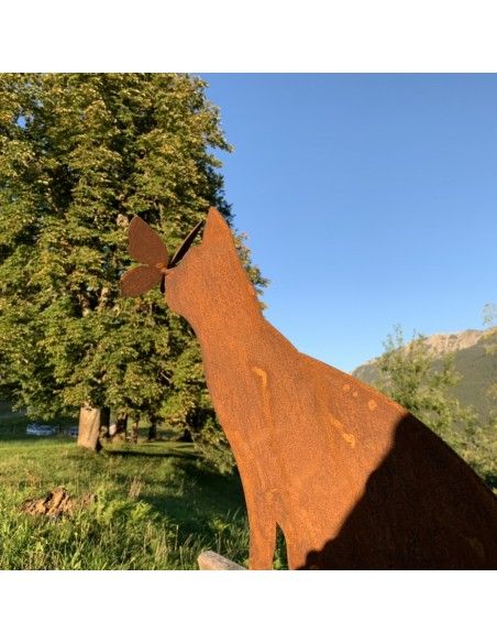 Deko Katzen und Mäuse Deko Katze mit Schmetterling auf der Nase - Höhe 42 cm Diese schöne Katzendeko für den Garten ist eine ein