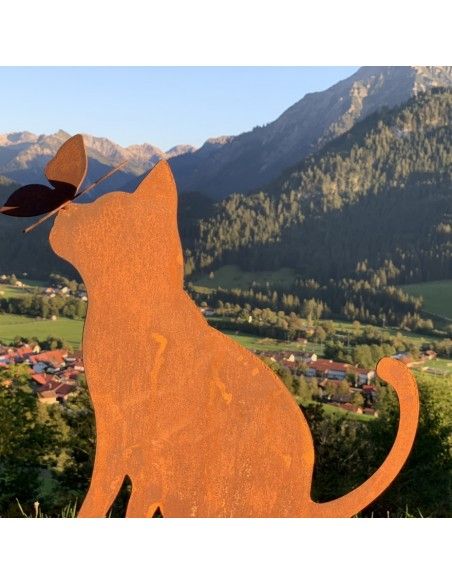 Deko Katzen und Mäuse Deko Katze mit Schmetterling auf der Nase - Höhe 42 cm Diese schöne Katzendeko für den Garten ist eine ein