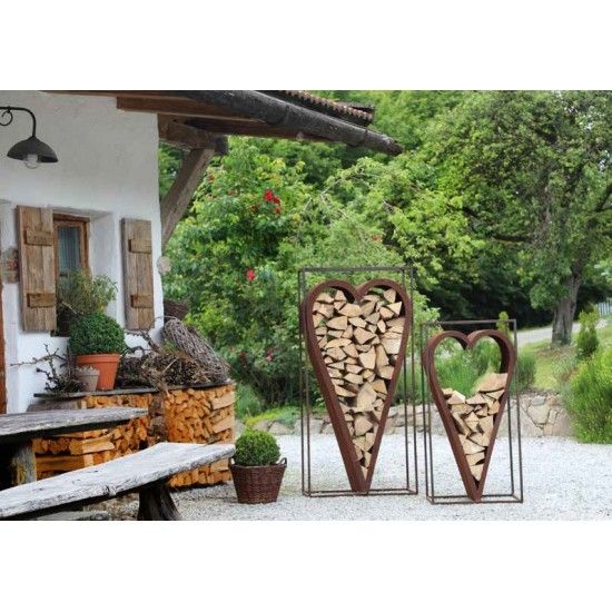 Kaminholzregale und Herzen Holzstapler - Cuore - Herz im Rahmen aus 15 mm aus Vierkantstahl, Höhe 120 cm 
Holzstapler - Cuore -