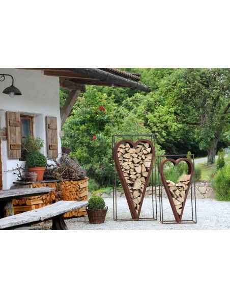 Kaminholzregale und Herzen Holzstapler - Cuore - Herz im Rahmen aus 15 mm aus Vierkantstahl, Höhe 120 cm 
Holzstapler - Cuore -