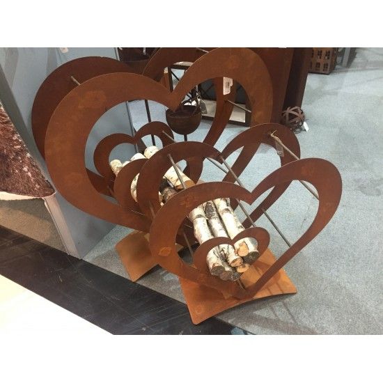 Kaminholzregale und Herzen Edelrost Holzregal Herz mit kleinem Herz innen, auf Platte, klein, Höhe 72 cm Edelrost Holzregal Herz