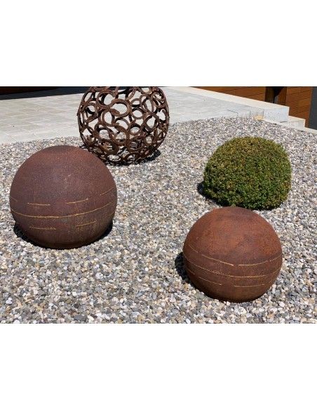 50 cm Dekokugeln in Rost Optik Edelrost Kugel mit unregelmäßigen Goldstreifen - Durchmesser 50 cm Edelrost Kugel mit unregelmäßi