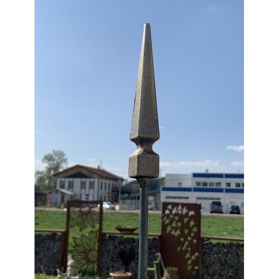 Start Rankstab Obelisk Stab 120 cm 

Höhe 120 cm
Großer stabiler Rank Stab für Kletterpflanzen

