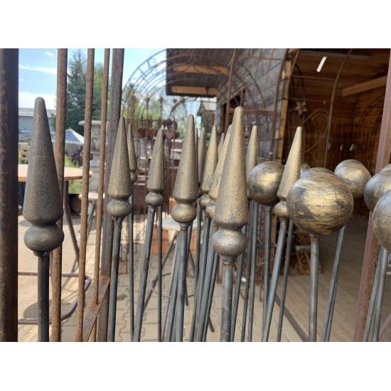 Start Rankstab Kegel Stab 120 cm 

Höhe 120 cm
Großer stabiler Rank Stab für Kletterpflanzen

