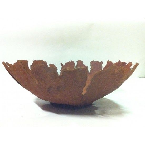 Start Pflanzschale mit Rissen auf Platte  - Blumenschale rustikal - Ø 45 cm 
Rustikale Rost Schale mit Rissen zum Bepflanzen od