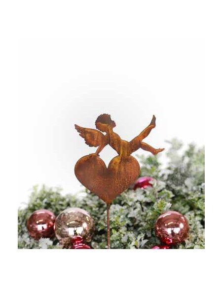 Weihnachtsdeko Putte auf Herz sitzend auf Stab - Höhe 22 cm - klein Dies ist eine Putte sitzend auf einem Herz als Gartenstecker Weihnachtsdeko Putte auf Herz sitzend auf Stab - Höhe 22 cm - klein Dies ist eine Putte sitzend auf einem Herz als Gartenstecker