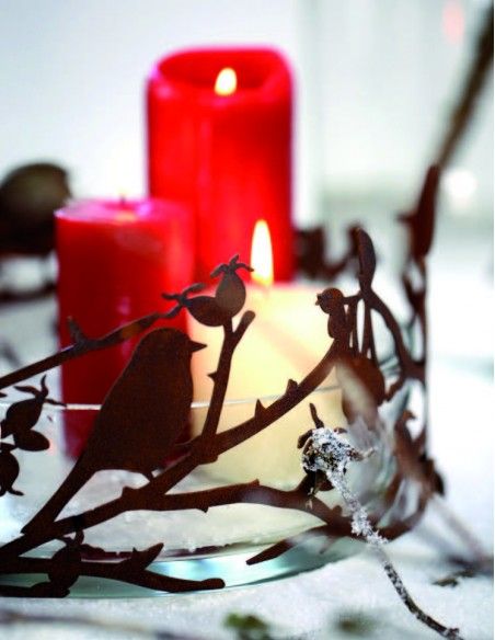 Vogel Deko Vogelring mit Ästen und Beeren Ø 30 cm - Deko Ring für Glasschalen Ø 30 cm
Höhe 15 cm
 Vogel Deko Vogelring mit Ästen und Beeren Ø 30 cm - Deko Ring für Glasschalen Ø 30 cm
Höhe 15 cm