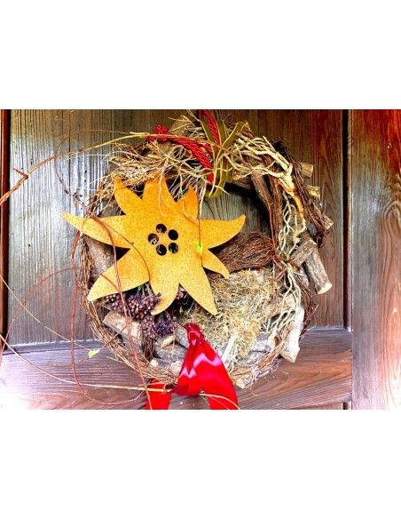 Allgäu Deko Edelrost Edelweiß zum Hängen 25cm breit Maße 25 x 23 cm
inkl. Kordel zum Aufhängen
