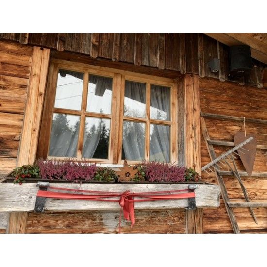 Allgäu Deko Edelrost Edelweiß zum Hängen 25cm breit Maße 25 x 23 cm
inkl. Kordel zum Aufhängen
