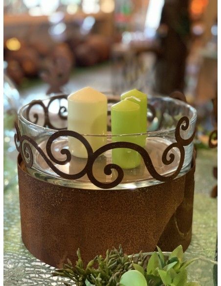 Ornamente, Curls und Geschwungenes Curly Minipodest , 20cm hoch 25 cm Ø  mit Ornament Ring oben Höhe 20cm
Durchmesser 25,5cm
o