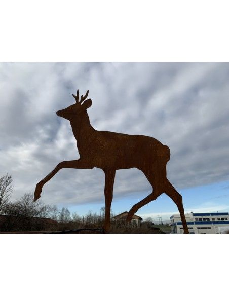 Weihnachtsdeko Gehender Rehbock als Gartenstecker Höhe 72 cm -  Größe 2 
Gehender Rehbock auf kurzem Stab
Größe 2
Höhe 72 cm
