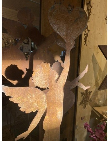 Engelfiguren kaufen und Engel Bastel-Ideen Engel Putte mit Herz in der Hand als Gartenstecker - Höhe 79 cm - groß - Weihnachtsen