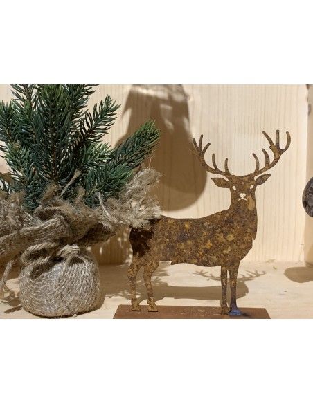 ausgefallene Tischdekoration  Deko Hirsch Mini - kleiner Edelrost-Hirsch Hiruz Höhe 12 cm 
H: 12 cm
B: 11 cm
netter Hirsch al