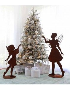 Weihnachtsdeko Schmückender Engel auf Platte - Claire - Höhe 100 cm mit offfenen Flügeln Dieser schmückende Engel hat eine integ 2