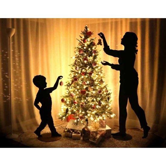 Gartendeko Rost Kinderfigur Weihnachten - Schmückender Junge auf Platte - Andi - Höhe 105 cm Dieser schmückende Junge "Andi" auf