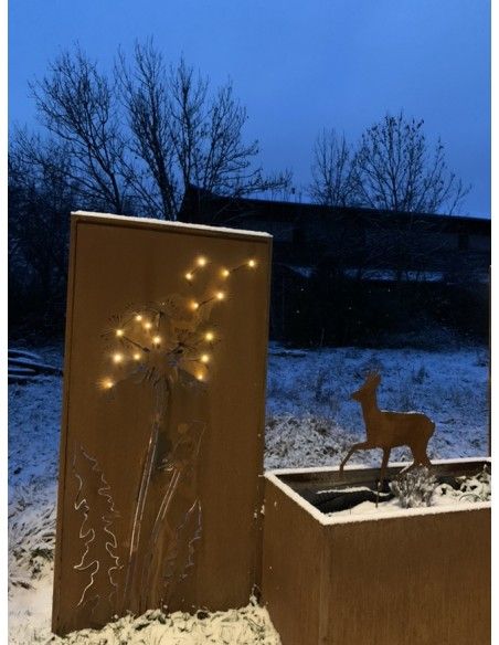 Weihnachtsdeko Gehender Rehbock als Gartenstecker Höhe 72 cm -  Größe 2 
Gehender Rehbock auf kurzem Stab
Größe 2
Höhe 72 cm
