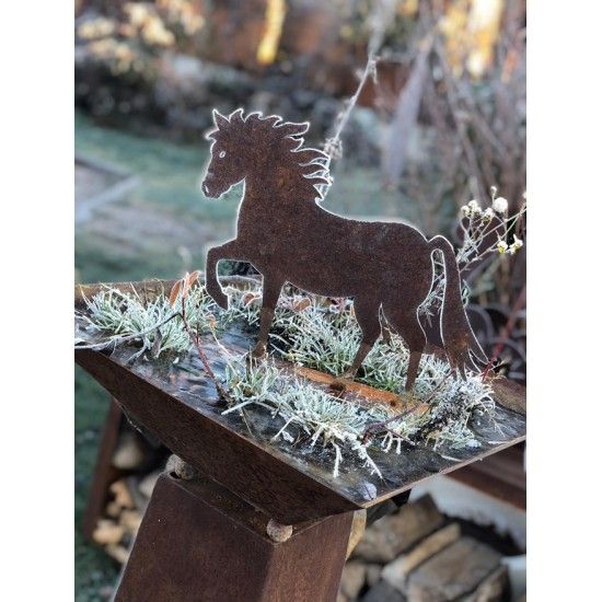 Pferde + Esel Deko Pferd - Cavallo - 25 cm hoch Edles Deko Pferd aus Metall für Fensterbank Deko oder Tischdekoration
Höhe: 25 