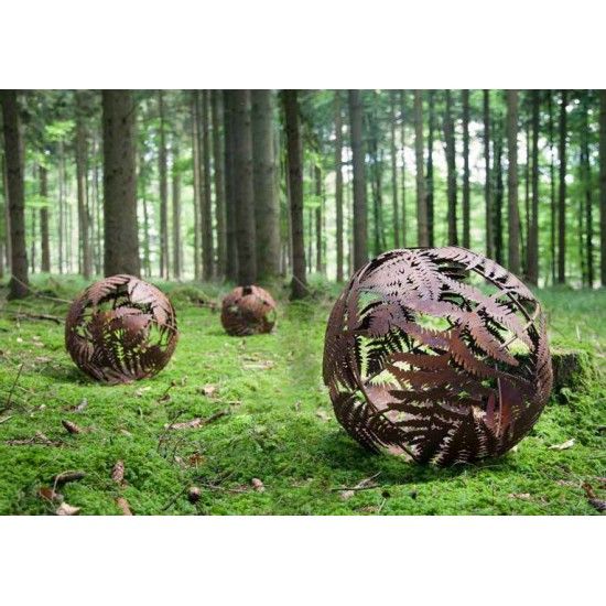 50 cm Dekokugeln in Rost Optik Deko Kugel Farne - Ø 50cm 
Durchmesser 50 cm
